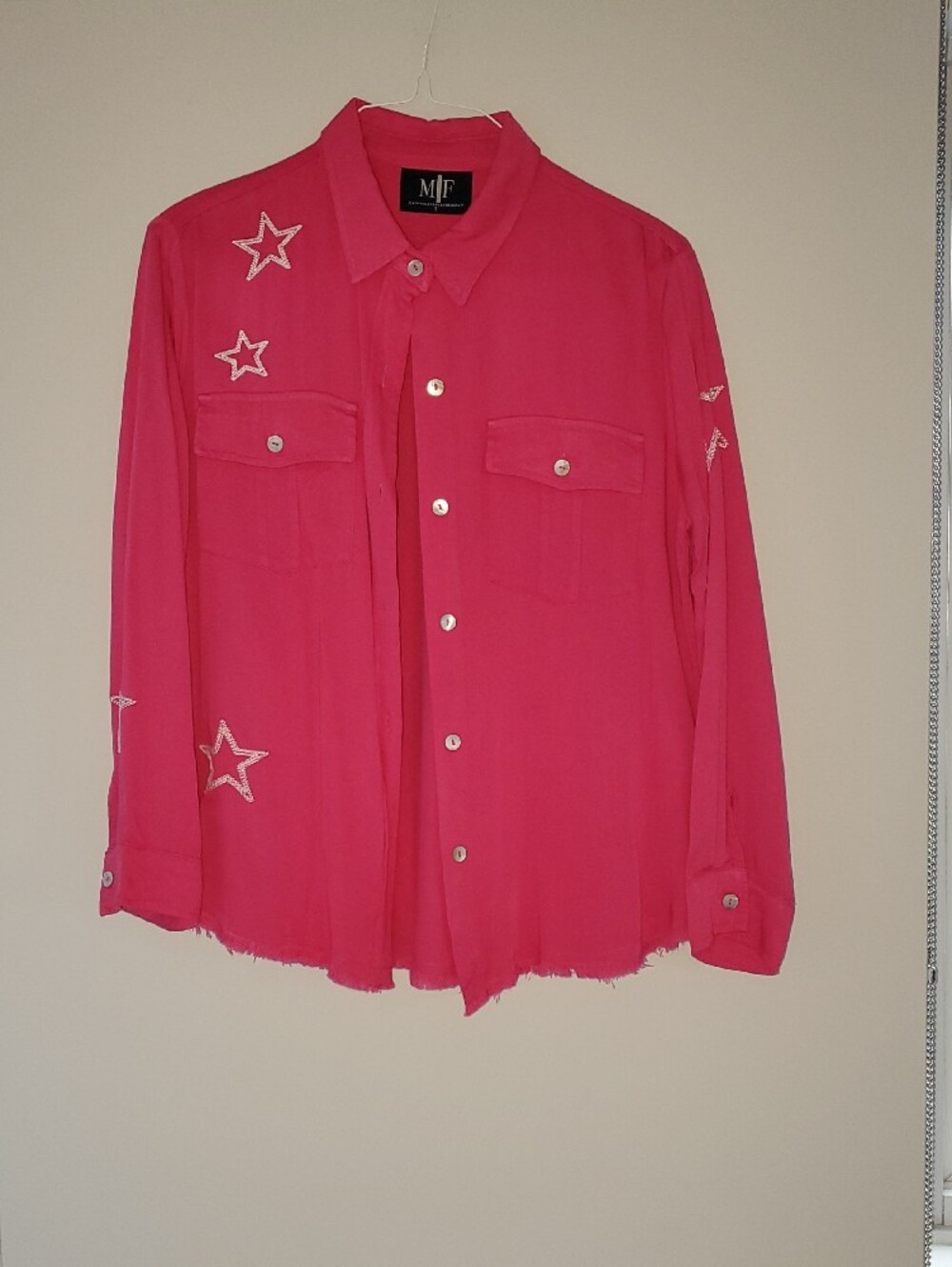 Pink Star-Embroidered Button-Up Blouse - Picture 3 of 9